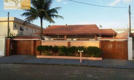 Casa com 5 dormitórios à venda, 287 m² por R$ 850.000,00 - Jardim São Fernando - Itanhaém/SP
