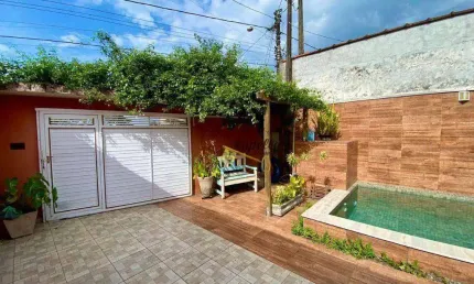Sobrado com 2 dormitórios à venda, 149 m² por R$ 330.000,00 - Jardim das Palmeiras - Itanhaém/SP