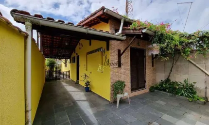 Casa com 2 dormitórios à venda, 53 m² por R$ 245.000,00 - Jardim Regina - Itanhaém/SP