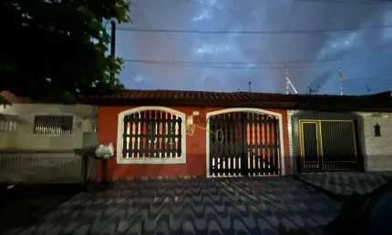 Casa com 2 dormitórios à venda, 70 m² por r$ 239.900,00 - balneário regina maria - mongaguá/sp