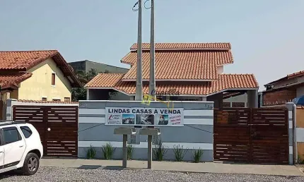 Casa com 2 dormitórios à venda, 84 m² por R$ 350.000,00 - Jardim Guacyra - Itanhaém/SP