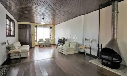 Casa com 3 quartos à venda na Rua José Kanan Aranha, 42, Jardim Isabel, Porto Alegre por R$ 798.000