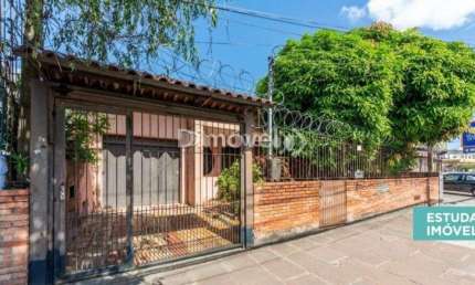 Casa com 3 quartos à venda na Avenida Icaraí, 1414, Cristal, Porto Alegre por R$ 850.000