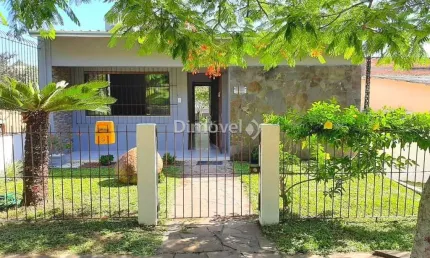 Casa com 2 quartos à venda na Rua Antônio Josephino Perrone, 343, Espírito Santo, Porto Alegre por R$ 470.000
