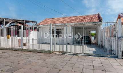 Casa com 3 quartos à venda na Rua Doutor Pereira Neto, 1364, Tristeza, Porto Alegre por R$ 495.000