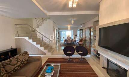 Casa com 3 quartos à venda na Rua Chavantes, 692, Vila Assunção, Porto Alegre por R$ 1.950.000