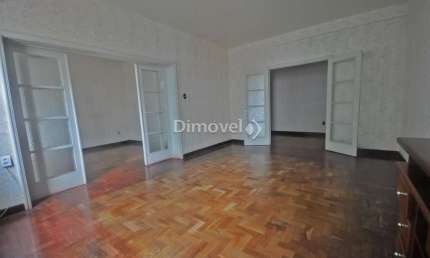 Apartamento com 3 quartos à venda na Praça Dom Feliciano, 56, Centro Histórico, Porto Alegre por R$ 430.000