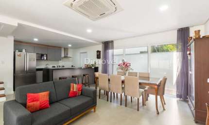 Casa em condomínio fechado com 3 quartos à venda na Avenida Pereira Passos, 695, Vila Assunção, Porto Alegre por R$ 2.199.000