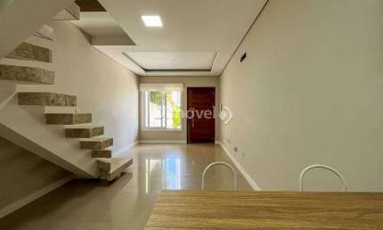 Casa com 2 quartos à venda na Estrada Vila Maria, 70, Cavalhada, Porto Alegre por R$ 469.000