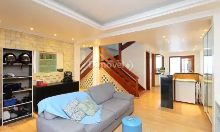 Casa com 3 quartos à venda na Rua Dea Coufal, 199, Ipanema, Porto Alegre por R$ 550.000