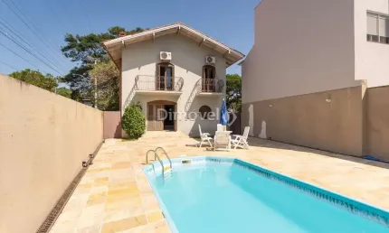 Casa com 4 quartos à venda na Rua Burum, 30, Vila Assunção, Porto Alegre por R$ 1.050.000