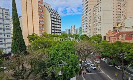 Apartamento com 2 quartos à venda na avenida borges de medeiros, 1042, centro histórico, porto alegre por r$ 299.000
