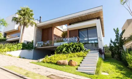 Casa em condomínio fechado com 4 quartos à venda na Estrada das Três Meninas, 1400, Vila Nova, Porto Alegre por R$ 2.490.000