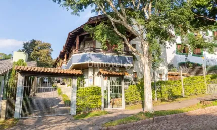 Casa em condomínio fechado com 3 quartos à venda na Rua Jaguari, 910, Cristal, Porto Alegre por R$ 750.000
