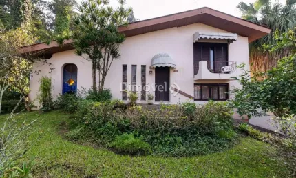 Casa com 3 quartos à venda na rua cariri, 201, vila assunção, porto alegre por r$ 1.495.000