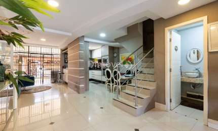 Casa com 3 quartos à venda na Rua Folha da Tarde, 58, Cristal, Porto Alegre por R$ 1.140.000