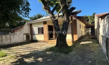 Casa com 3 quartos à venda na Avenida da Cavalhada, 6550, Ipanema, Porto Alegre por R$ 380.000