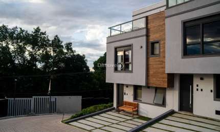 Casa em condomínio fechado com 3 quartos à venda na Avenida Engenheiro Ludolfo Boehl, 931, Teresópolis, Porto Alegre por R$ 884.800