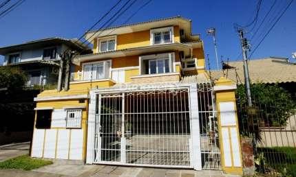 Casa com 4 quartos à venda na Rua Pasteur, 513, Ipanema, Porto Alegre por R$ 900.000