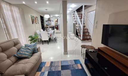 Casa com 2 quartos à venda na Rua Demétrio Ribeiro, 662, Centro Histórico, Porto Alegre por R$ 850.000