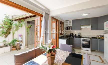 Casa em condomínio fechado com 3 quartos à venda na Rua Doutor Pereira Neto, 2057, Tristeza, Porto Alegre por R$ 795.000