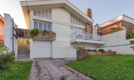 Casa com 3 quartos à venda na Rua Manauê, 76, Vila Assunção, Porto Alegre por R$ 1.300.000