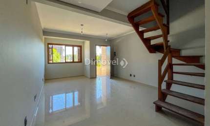 Casa com 2 quartos à venda na Rua Doutor Sady Soares, 59, Guarujá, Porto Alegre por R$ 419.000