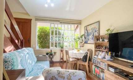 Casa em condomínio fechado com 2 quartos à venda na Rua Doutor Armando Barbedo, 1151, Tristeza, Porto Alegre por R$ 495.000