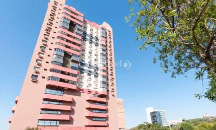 Apartamento com 3 quartos à venda na Avenida Borges de Medeiros, 3200, Praia de Belas, Porto Alegre por R$ 900.000