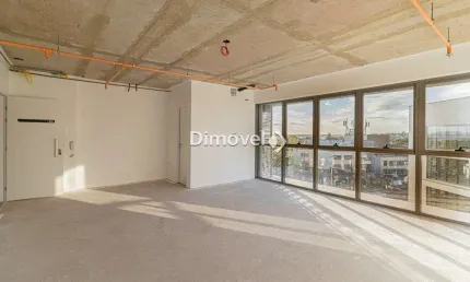 Sala comercial à venda na Avenida Wenceslau Escobar, 2714, Tristeza, Porto Alegre por R$ 480.000