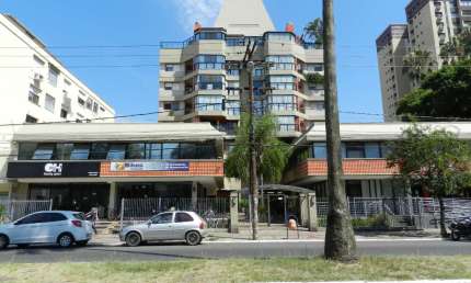Ponto comercial à venda na Avenida Getúlio Vargas, 1357, Menino Deus, Porto Alegre por R$ 450.000