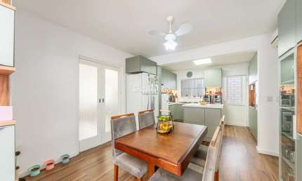 Casa com 4 quartos à venda na Rua Canto e Melo, 34, Nonoai, Porto Alegre por R$ 850.000