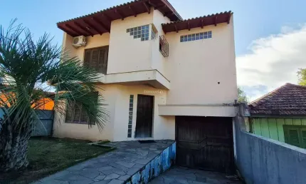 Casa com 3 quartos à venda na Rua Doutor Pereira Neto, 1172, Tristeza, Porto Alegre por R$ 2.022.000