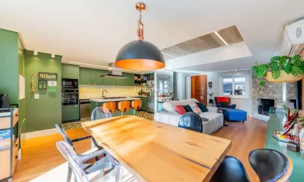 Casa em condomínio fechado com 3 quartos à venda na Rua General Rondon, 59, Vila Assunção, Porto Alegre por R$ 2.450.000