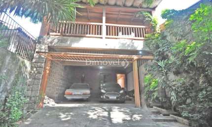 Casa com 3 quartos à venda na Rua Vicente da Fontoura, 386, Santo Antônio, Porto Alegre por R$ 630.000