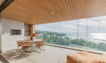 Apartamento com 4 quartos à venda na Avenida Diário de Notícias, 1500, Golden Lake, Porto Alegre por R$ 5.899.731