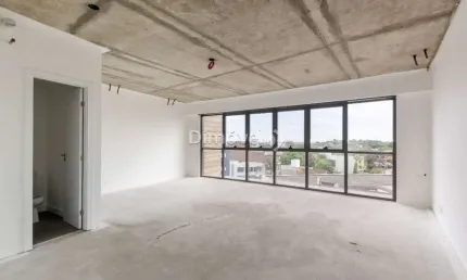 Sala comercial à venda na Avenida Wenceslau Escobar, 2714, Tristeza, Porto Alegre por R$ 349.000