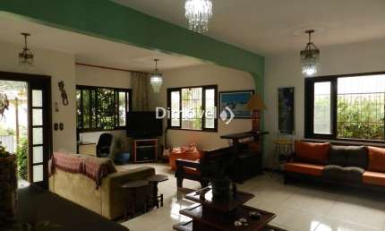 Casa com 3 quartos à venda na Rua Pasteur, 651, Ipanema, Porto Alegre por R$ 650.000