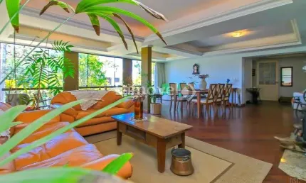 Casa com 3 quartos à venda na Rua Doutor Benjamin Camozato, 70, Jardim Isabel, Porto Alegre por R$ 1.250.000