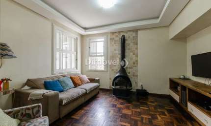 Casa com 4 quartos à venda na Rua Orfanotrófio, 92, Teresópolis, Porto Alegre por R$ 980.000