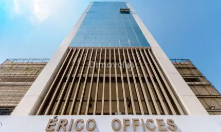 Sala comercial à venda na Avenida Érico Veríssimo, 1152, Menino Deus, Porto Alegre por R$ 329.000