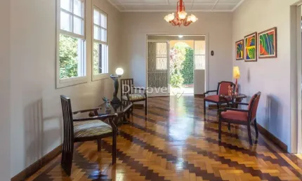 Casa com 4 quartos à venda na Rua General Gomes Carneiro, 1200, Medianeira, Porto Alegre por R$ 790.000