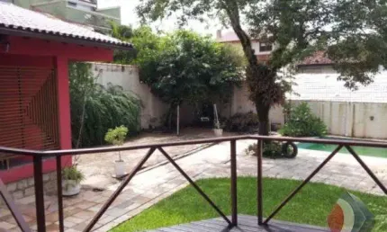 Casa com 4 quartos à venda na Avenida Flamengo, 413, Ipanema, Porto Alegre por R$ 998.000