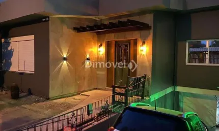 Casa com 3 quartos à venda na Rua Jataí, 331, Cristal, Porto Alegre por R$ 2.300.000