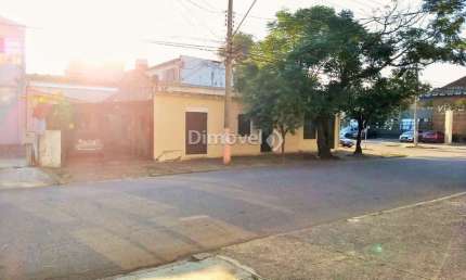 Terreno à venda na Avenida Ceará, 945, São João, Porto Alegre por R$ 950.000