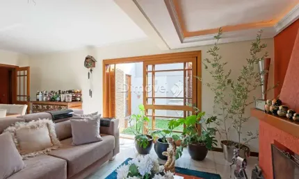 Casa com 3 quartos à venda na Rua Condado, 29, Ipanema, Porto Alegre por R$ 1.380.000