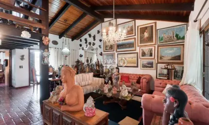 Casa com 3 quartos à venda na Rua Conselheiro Xavier da Costa, 1833, Jardim Isabel, Porto Alegre por R$ 2.490.000