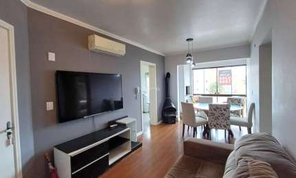 Apartamento com 3 quartos para alugar na Avenida da Cavalhada, 4760, Cavalhada, Porto Alegre por R$ 2.600