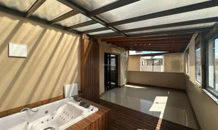 Cobertura com 2 quartos para alugar na Rua Itapitocaí, 60, Cristal, Porto Alegre por R$ 3.000