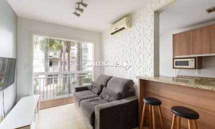 Apartamento com 2 quartos para alugar na Rua Doutor Barcelos, 2434, Camaquã, Porto Alegre por R$ 3.000